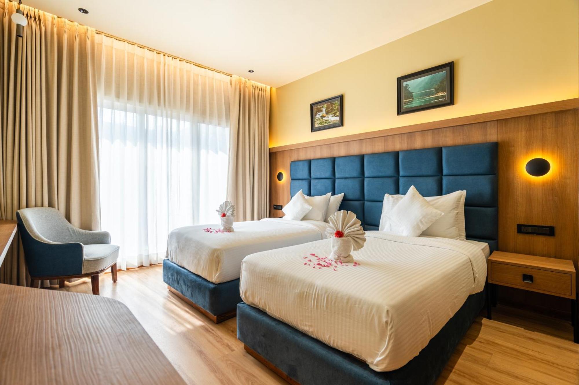 The White Rock Inn & Dine Шиллонг Экстерьер фото